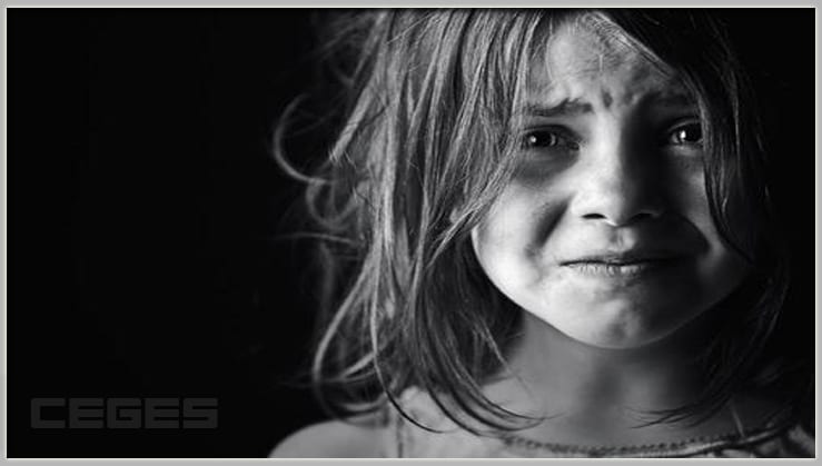 صور طفل حزين جدا 2019 , دموع اطفال حزينة جدا , صور اطفال تبكي بحرقه اوي